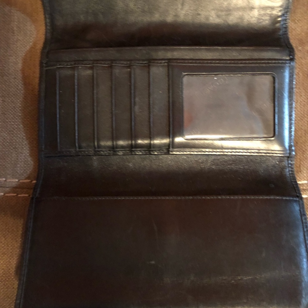 Authentic Coach Wallet - Picture 3 of 6